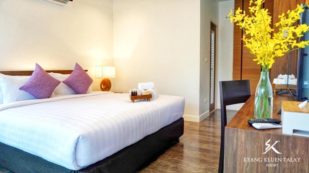 Keang Kluen Talay Resort Haad Chao Samran Exterior photo